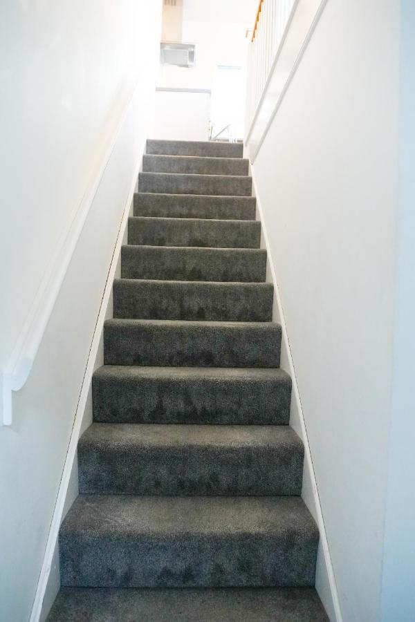 Stunning Two-Bedroom Apartment At A3Ree, Free Parking, Near Cribbs Causeway Mall Bristol Exterior foto
