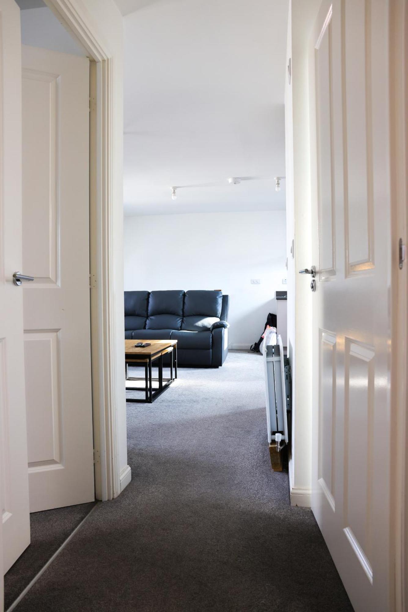 Stunning Two-Bedroom Apartment At A3Ree, Free Parking, Near Cribbs Causeway Mall Bristol Exterior foto